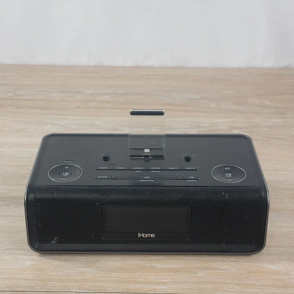 iHome iDL43 FM Clock Radio Dual Alarm Speaker Dock iPhone iPod No Cord Tested
